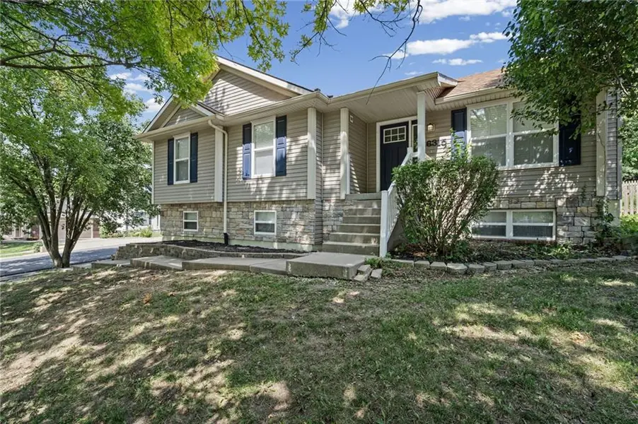6315 N Quincy AVE, Kansas City, MO 64119