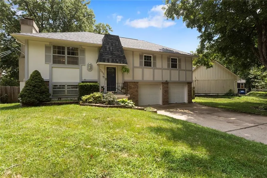 306 SW Rockwood ST, Blue Springs, MO 61014