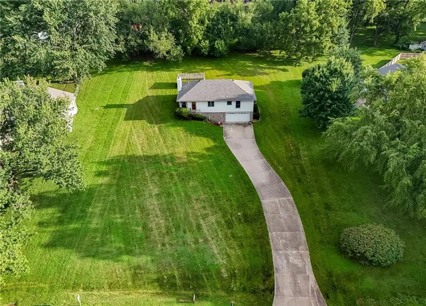 13470 Brookwood WAY, St Joseph, MO 64505