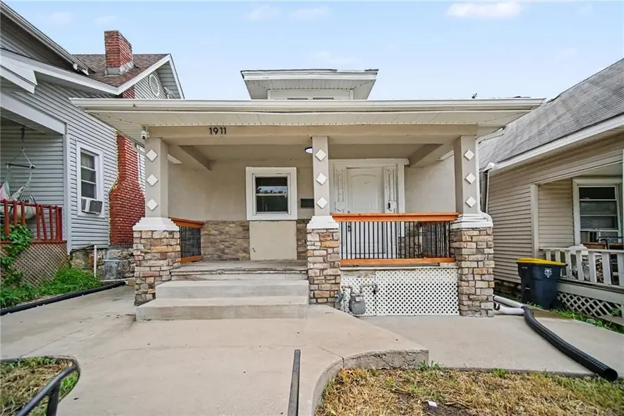 1911 N Allis ST, Kansas City, KS 66101