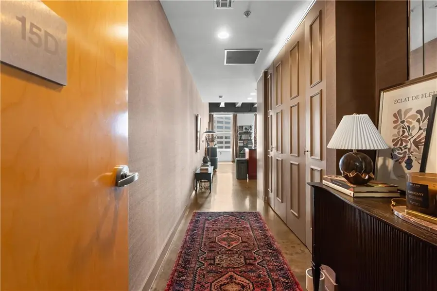 21 W 10th ST #15D, Kansas City, MO 64105