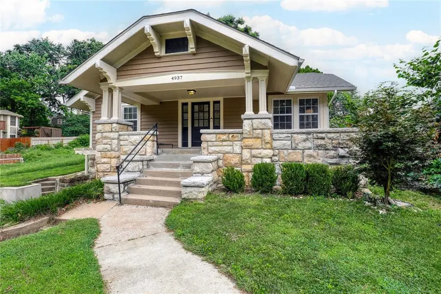 4937 Westwood RD, Kansas City, MO 64112
