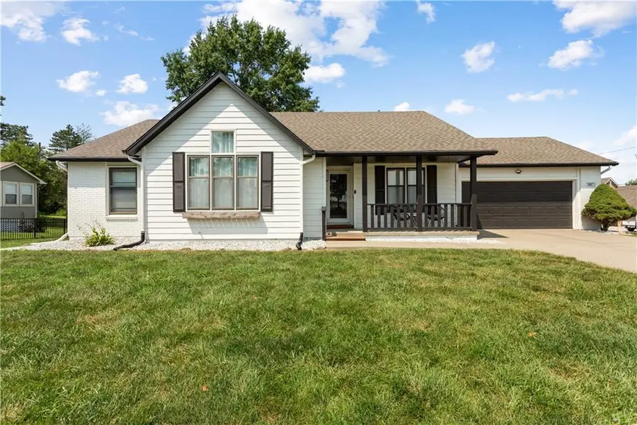 1601 Elm ST, Eudora, KS 66025