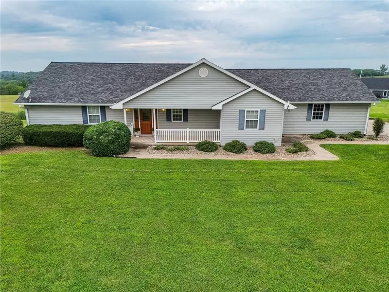 25651 Liberty RD, Maryville, MO 64468
