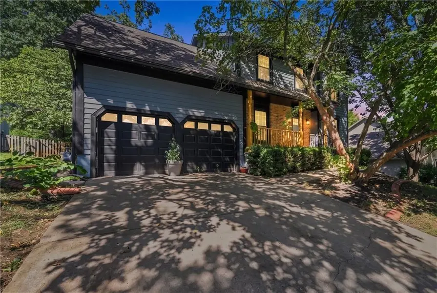 14508 W 69th TER, Shawnee, KS 66216