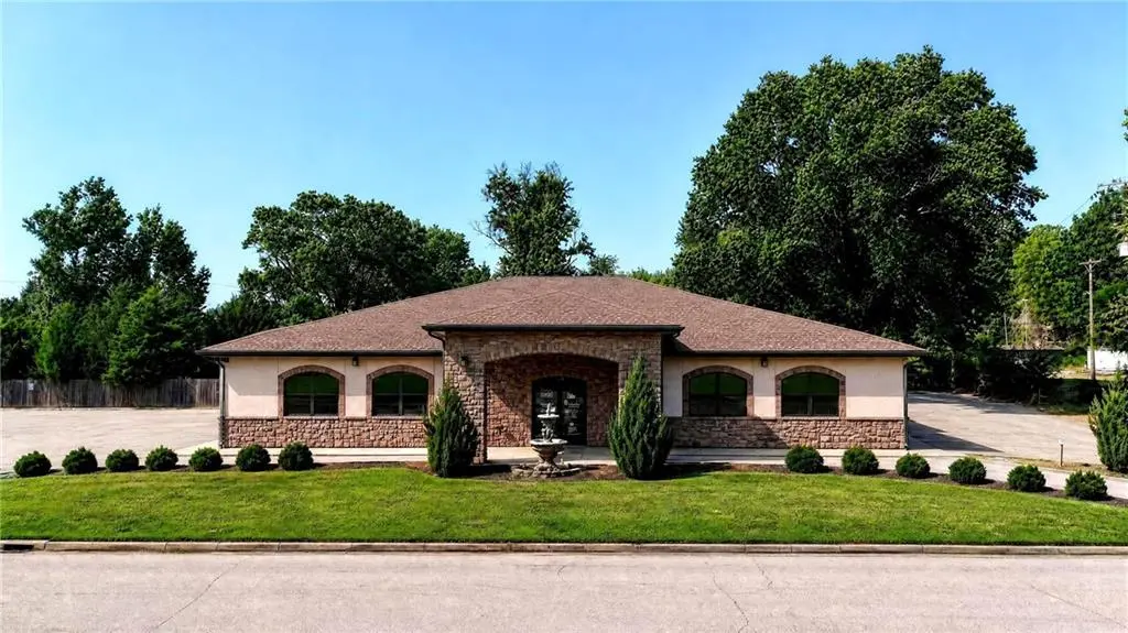608 Willard ST, Frontenac, KS 66763