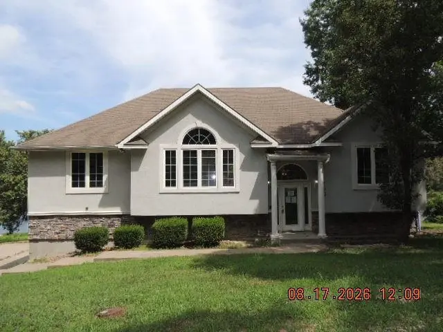 31946 Timberlake DR, Excelsior Springs, MO 64024