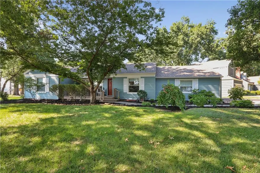 2001 W 86th ST, Leawood, KS 66206
