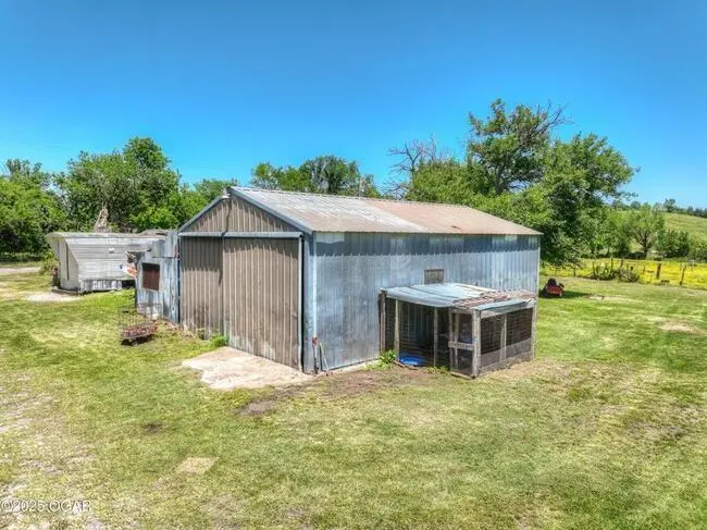 12001 69 HWY, Baxter Springs, KS 66713