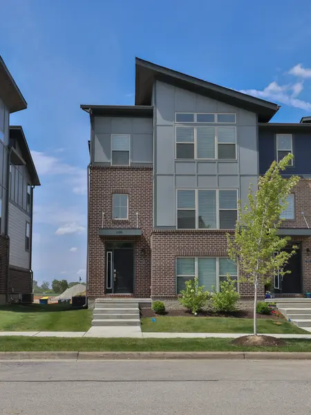 13496 Erlen DR, Fishers, IN 46037