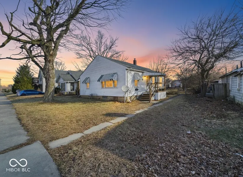 2828 Lincoln ST, Anderson, IN 46016