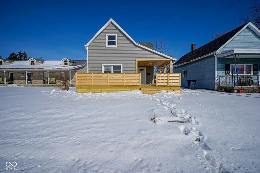 412 Main ST, Elwood, IN 46036