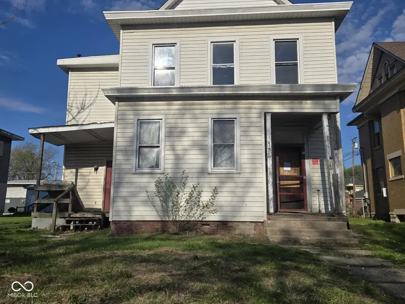 1017 S 7th ST, Terre Haute, IN 47807