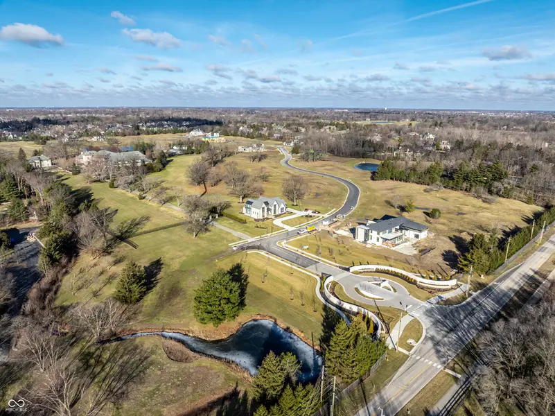 1616 Asherwood LN, Carmel, IN 46032