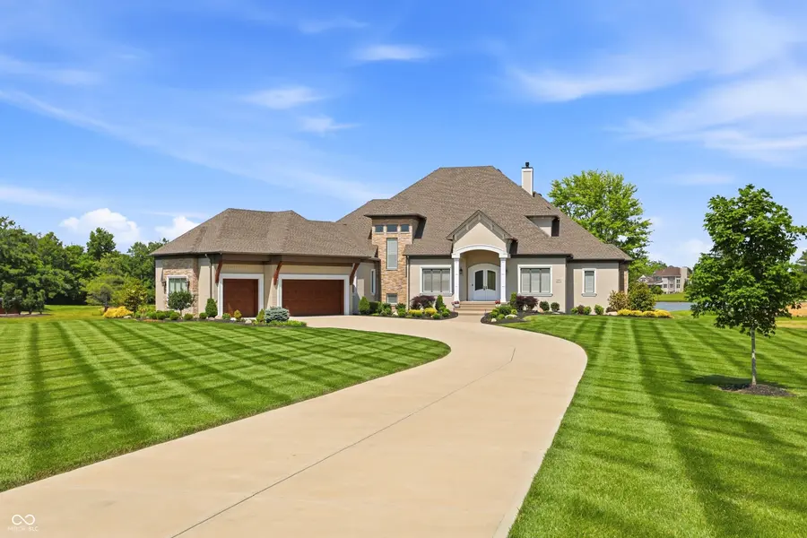 4025 Lochview CT, Bargersville, IN 46106