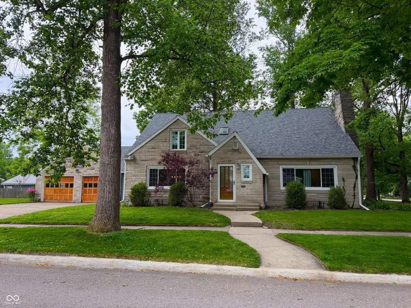 702 Crockett ST, Covington, IN 47932