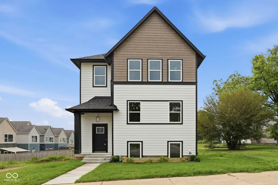71 Steeples BLVD, Indianapolis, IN 46222