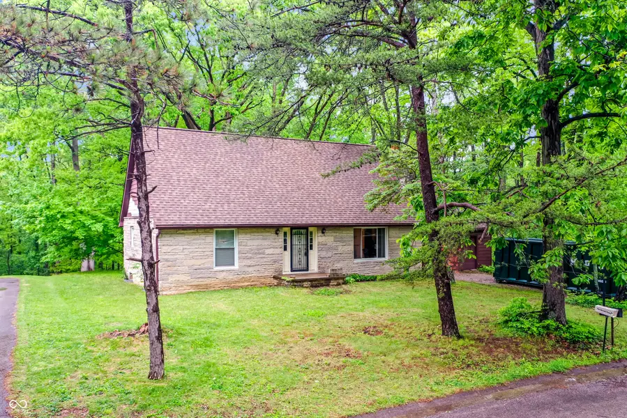 1609 E Woodland DR, Bloomington, IN 47408