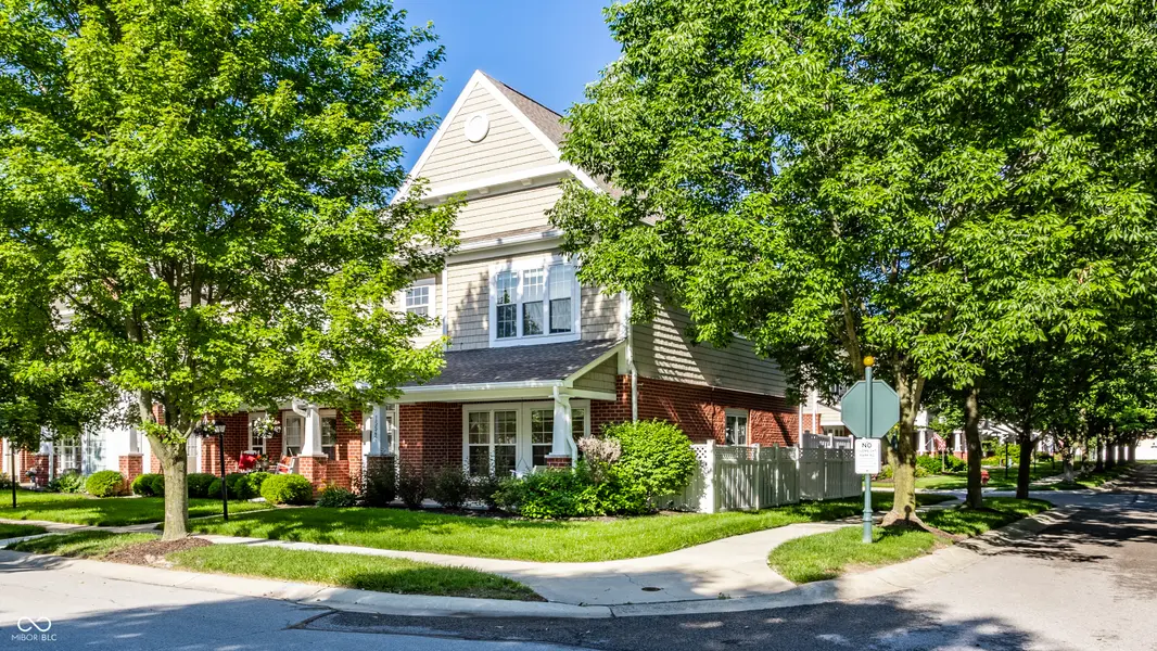 15542 Clearbrook ST, Westfield, IN 46074