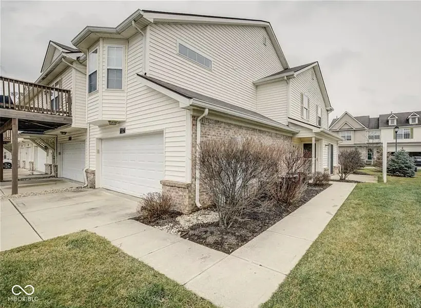 11475 Clay CT #100, Fishers, IN 46037