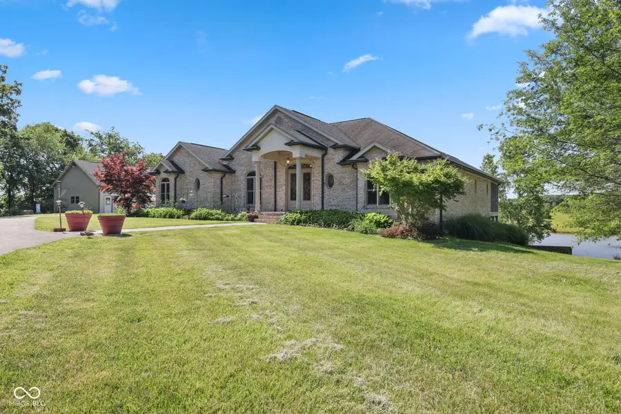 5619 W County Road 200 N, Brownstown, IN 47220