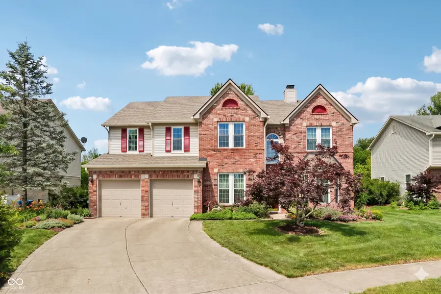 9654 Avenel CT, Carmel, IN 46032