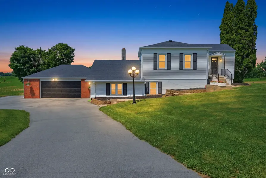 1857 N County Road 300 RD W, New Castle, IN 47362