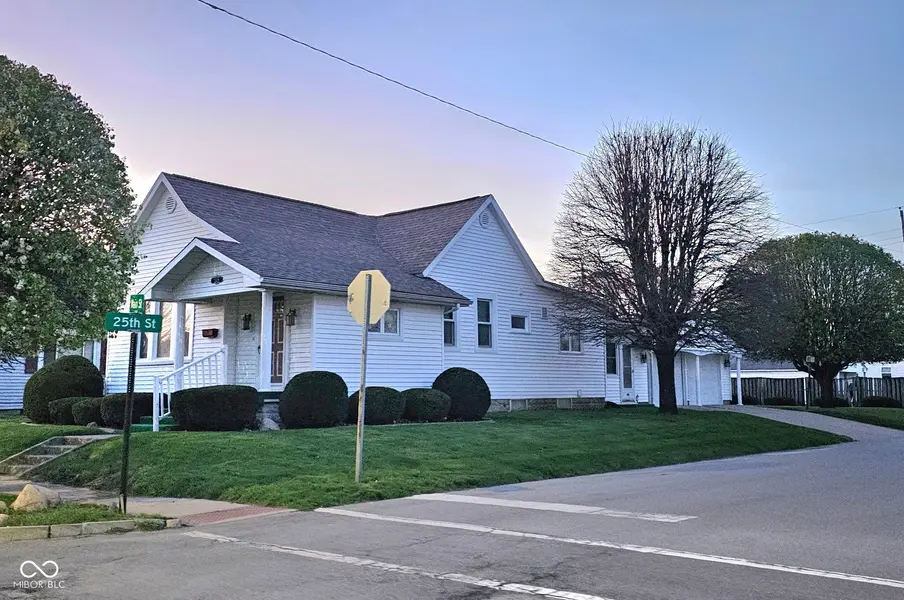 2428 Main ST, Elwood, IN 46036