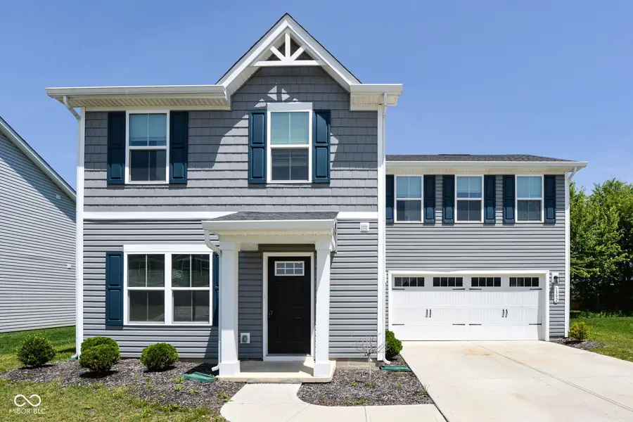 1392 Cascades DR, Greenfield, IN 46140