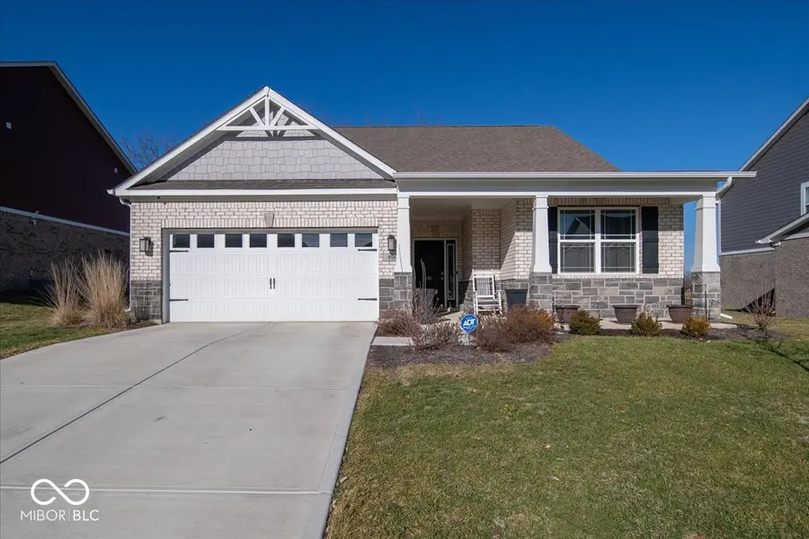 896 Booneway LN, Bargersville, IN 46106