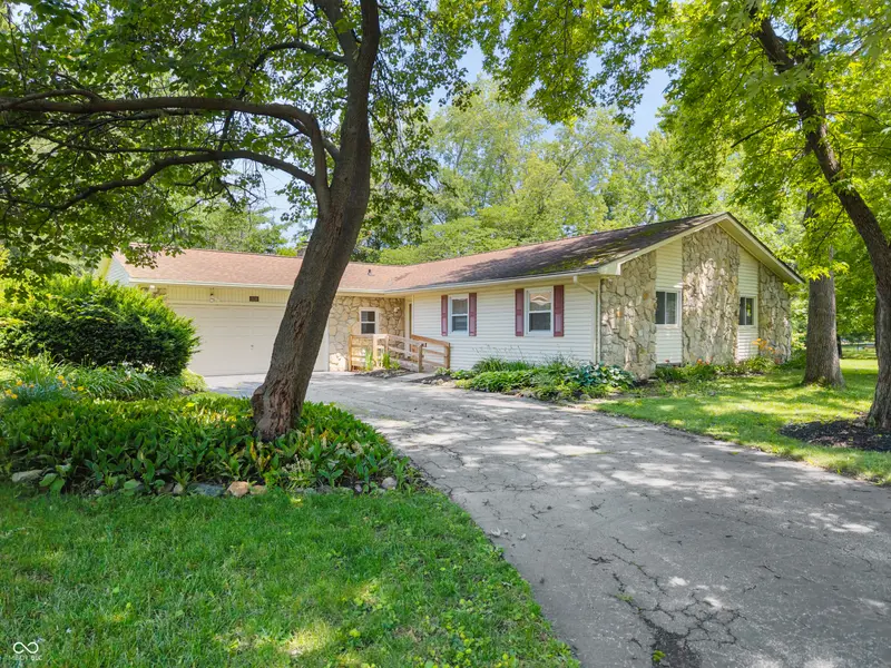 3138 Albright CT, Indianapolis, IN 46268