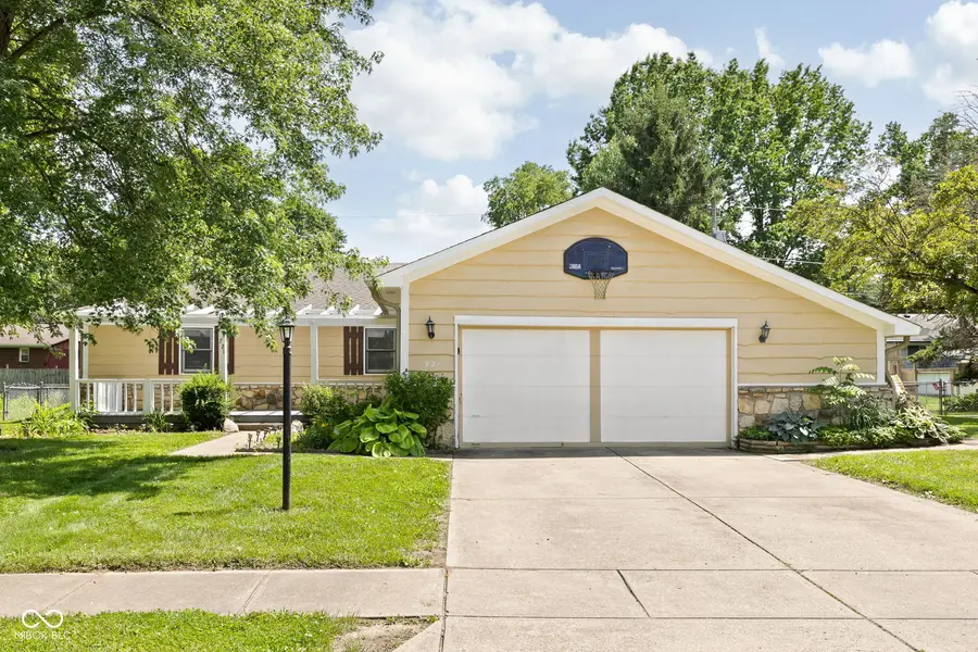 721 Pioneer DR, Indianapolis, IN 46217