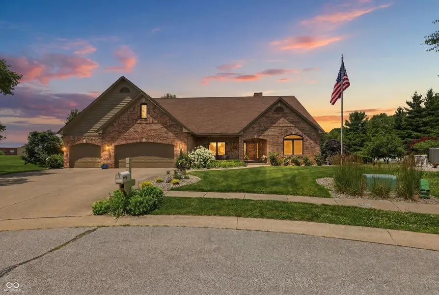2496 Turf Way, Shelbyville, IN 46176