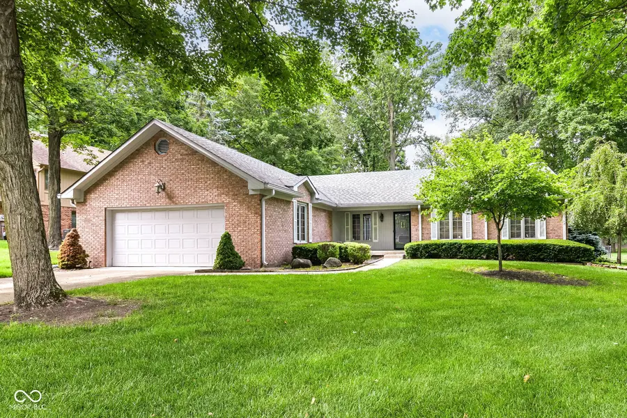 7062 W Christian DR, New Palestine, IN 46163