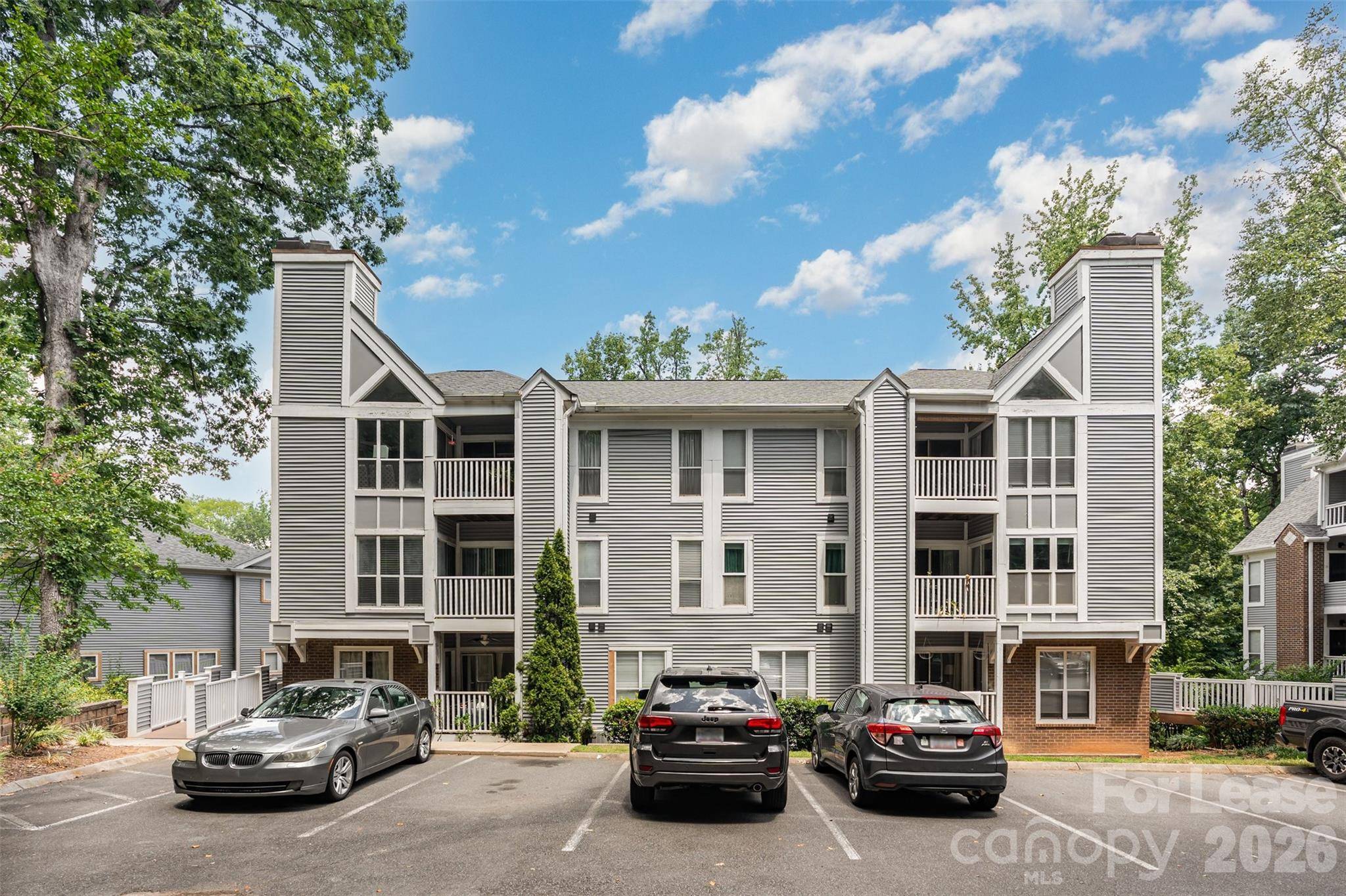 2516 Cranbrook LN #9, Charlotte, NC 28207