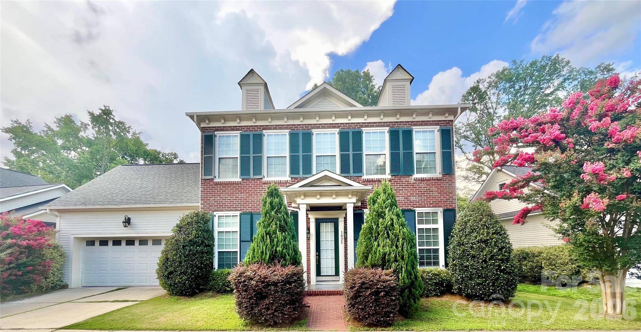 1025 N Sharon Amity RD, Charlotte, NC 28211