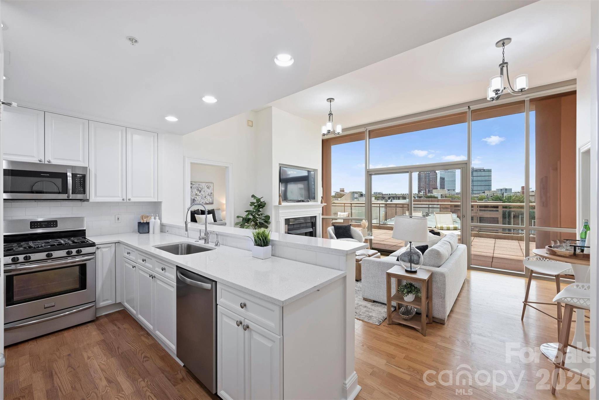 315 Arlington AVE #504, Charlotte, NC 28203