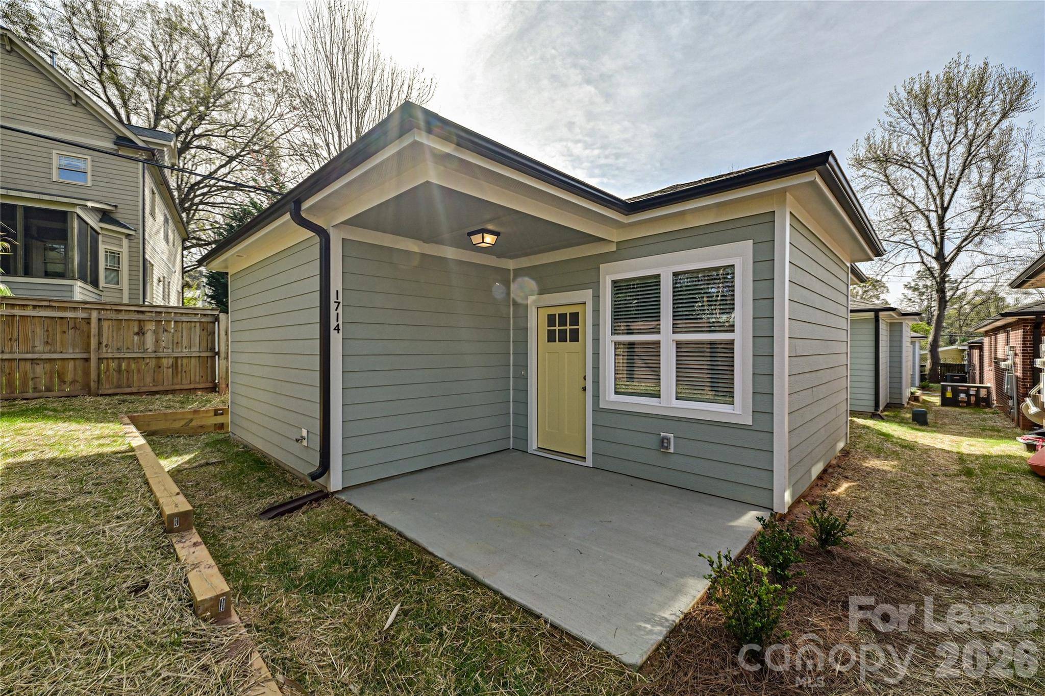 1714 Club RD, Charlotte, NC 28205