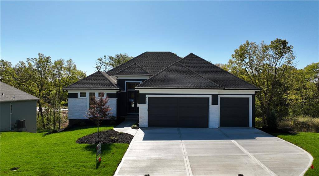 4921 NW 70th TER, Kansas City, MO 64151