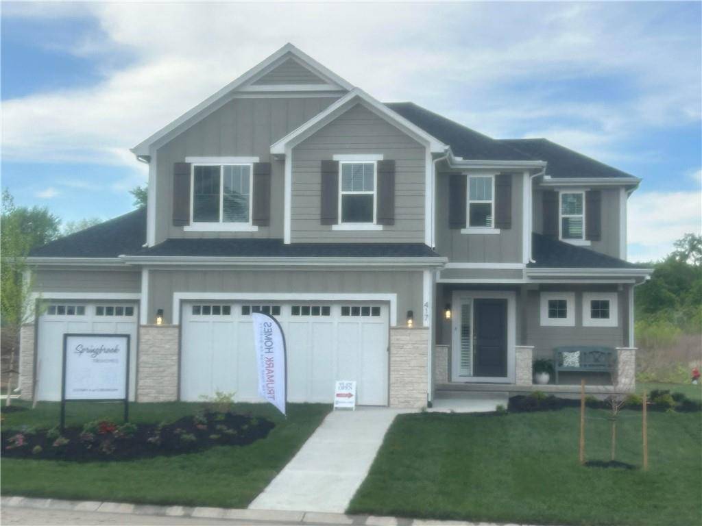 417 SE Maxwell DR, Blue Springs, MO 64014