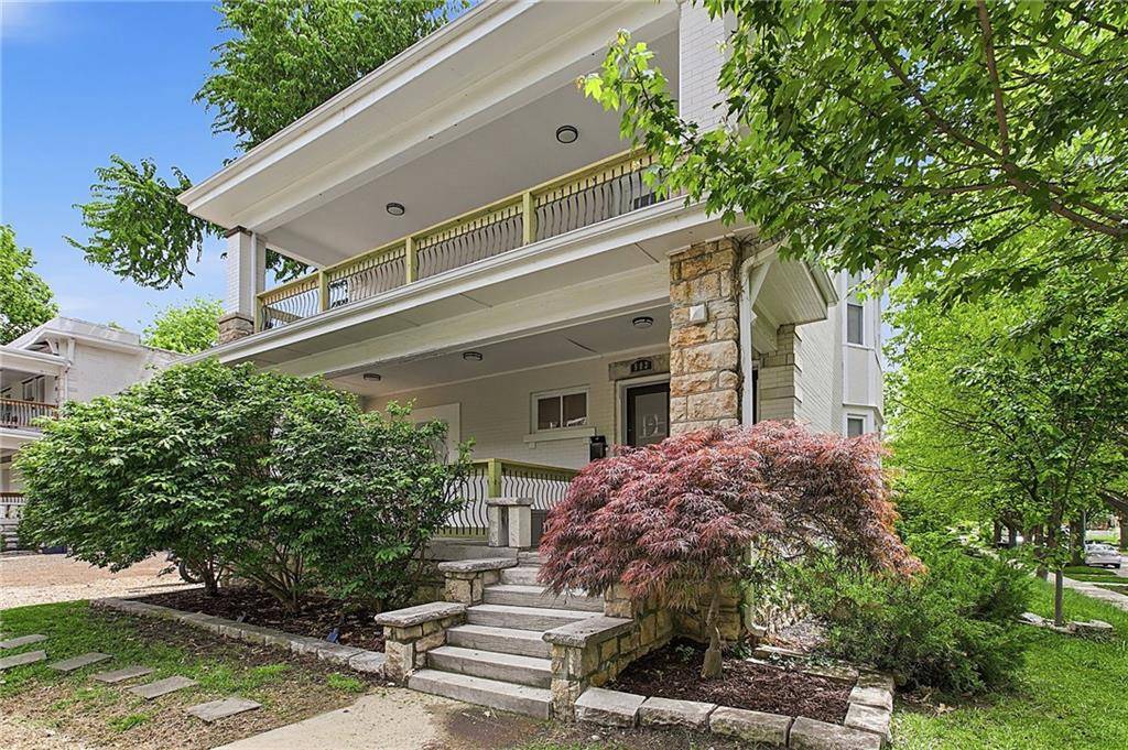 901 E 39th ST, Kansas City, MO 64109