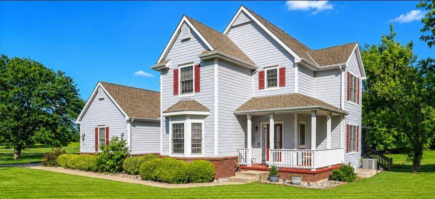 903 N 1464 RD, Lawrence, KS 66049