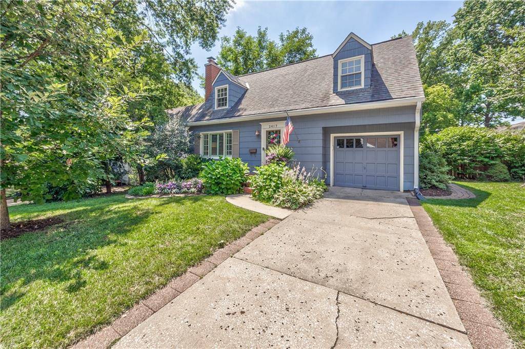 2417 W 49th TER, Westwood, KS 66205