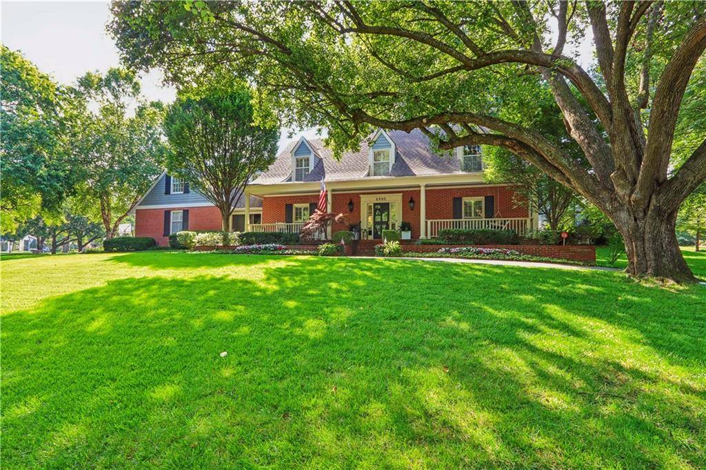 6905 Overhill RD, Mission Hills, KS 66208
