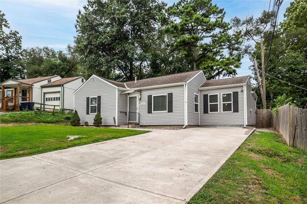 4552 N Locust ST, Kansas City, MO 64116
