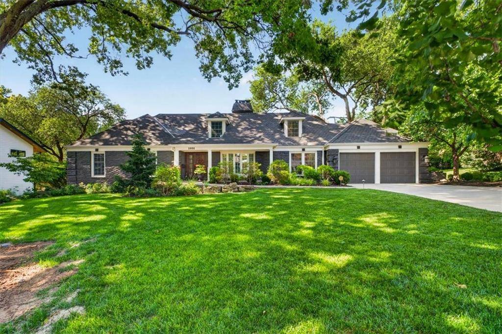 2800 W 68th ST, Mission Hills, KS 66208