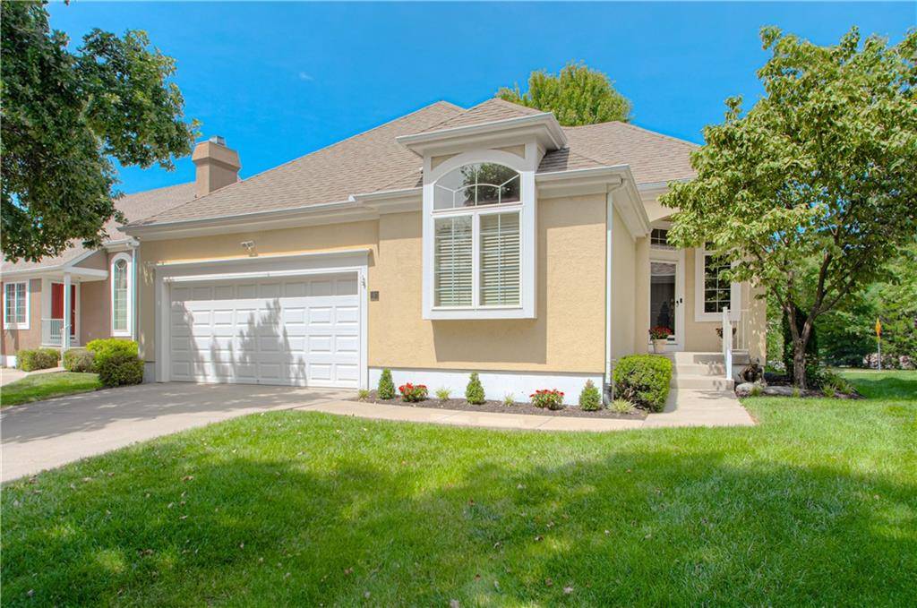 812 W 132nd TER, Kansas City, MO 64145