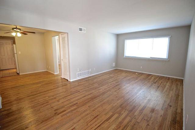 3330 Charlotte ST, Kansas City, MO 64109