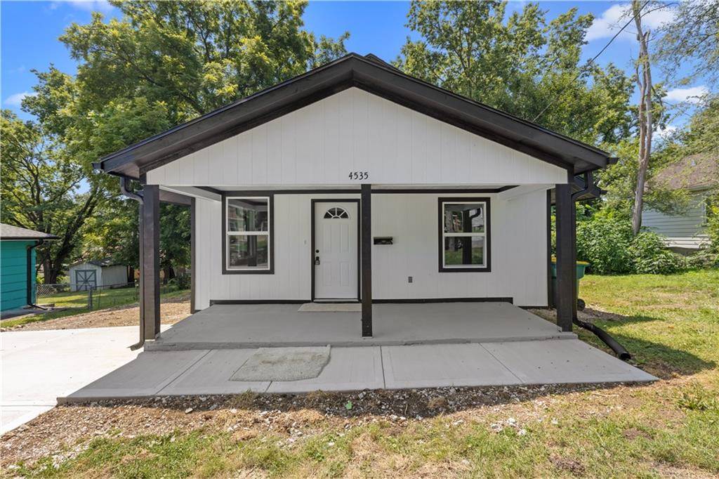 4535 Waverly AVE, Kansas City, KS 66104