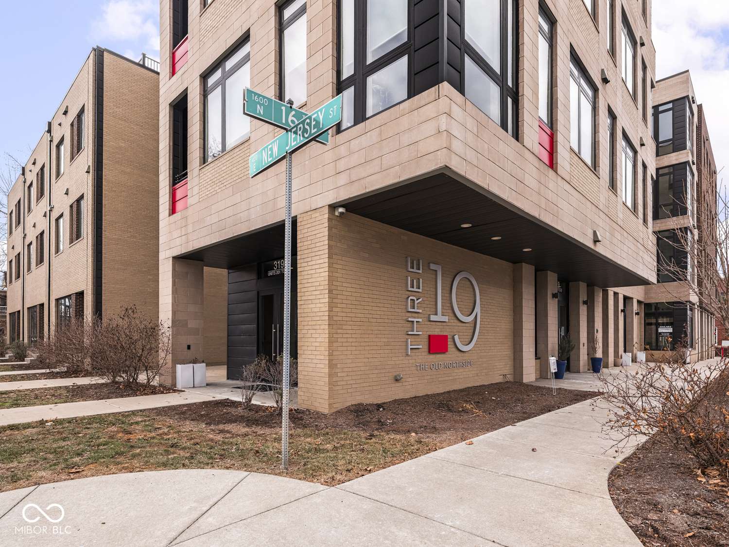 319 E 16th ST #402, Indianapolis, IN 46202